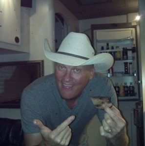 Meet your Posher, Charles